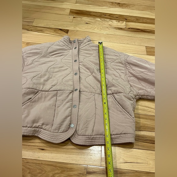 Blank NYC Muted Pink Quilted Snap Coat - Women’s Size Medium - Picture 5 of 7